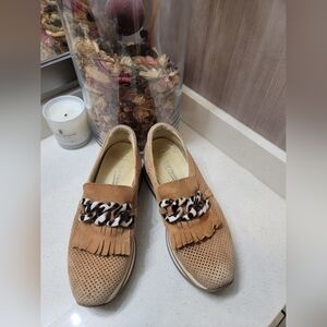 Softwaves Cadie Tassel platform Sneakers Size 10.5